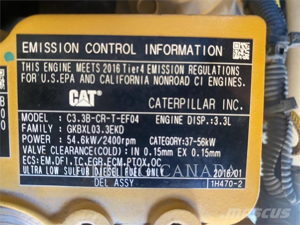 CAT 246D Minicarregadeiras