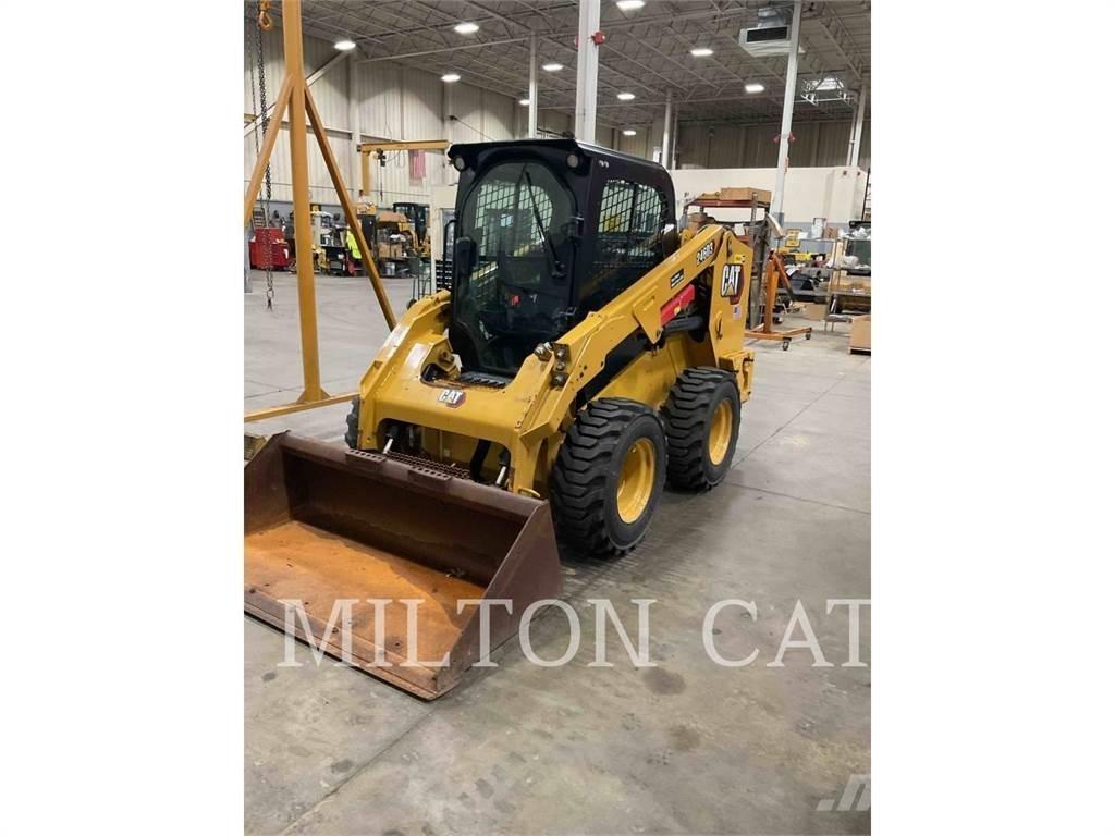 CAT 246D 3 Minicarregadeiras