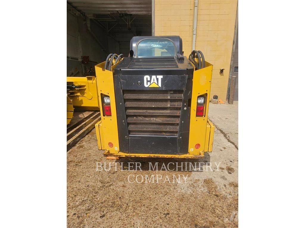 CAT 246D C3H2 Minicarregadeiras