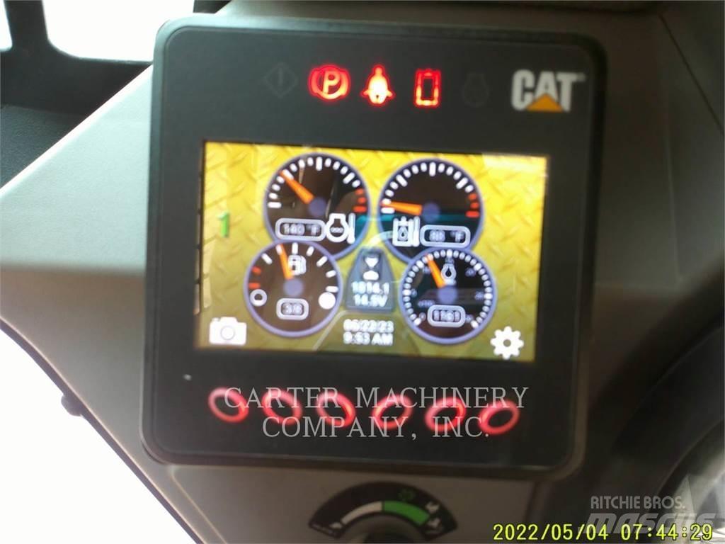 CAT 246D3 Minicarregadeiras