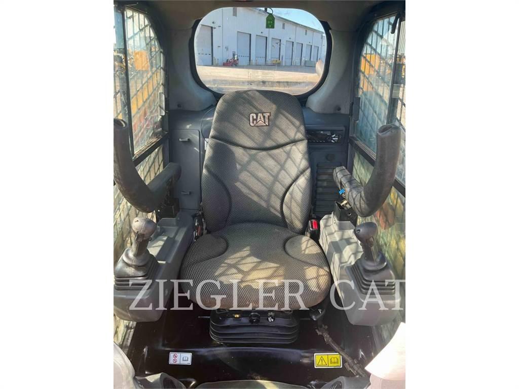 CAT 246D3 Minicarregadeiras