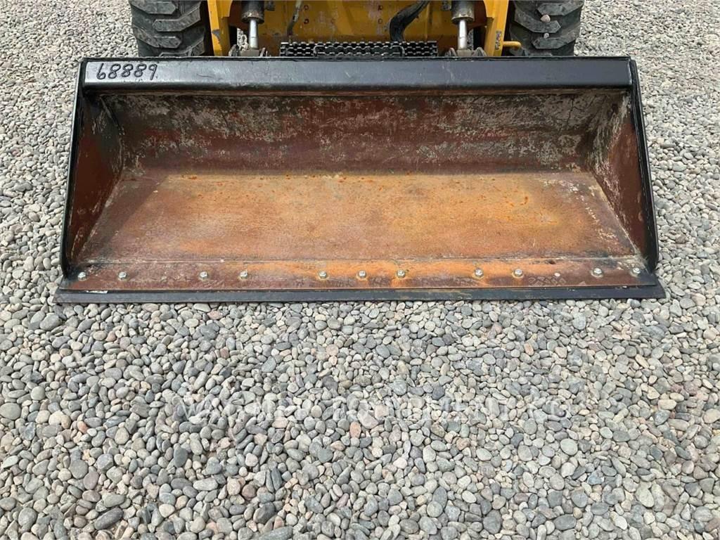 CAT 246D3 Minicarregadeiras