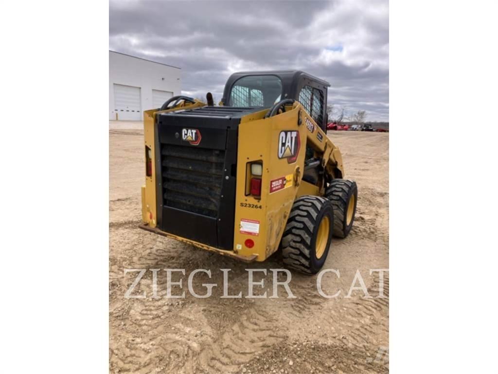 CAT 246D3 Minicarregadeiras