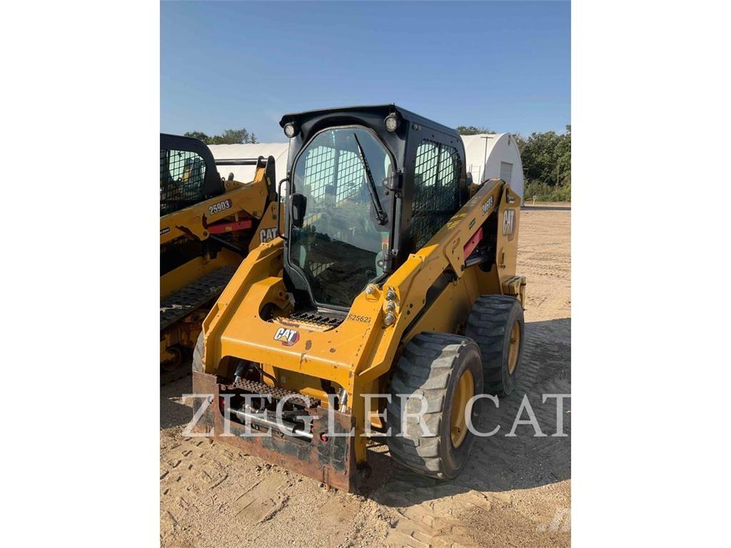 CAT 246D3 Minicarregadeiras