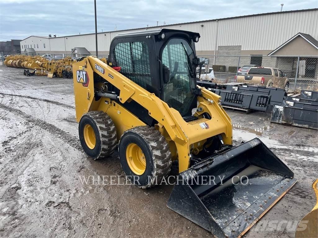 CAT 246D3 C3H2 Minicarregadeiras