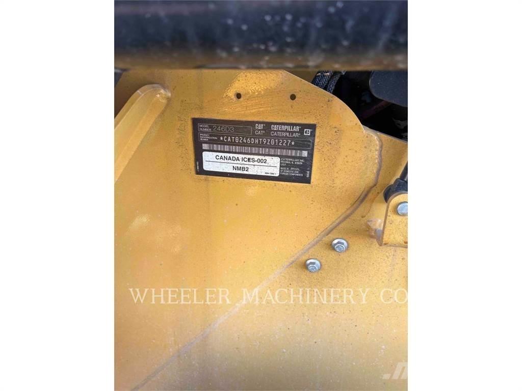 CAT 246D3 C3H2 Minicarregadeiras