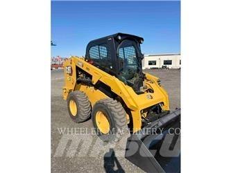 CAT 246D3 C3H2 Minicarregadeiras
