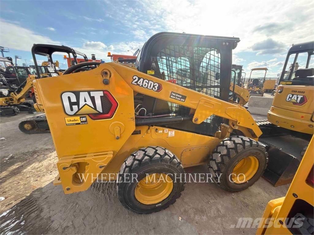 CAT 246D3 C3HF Minicarregadeiras