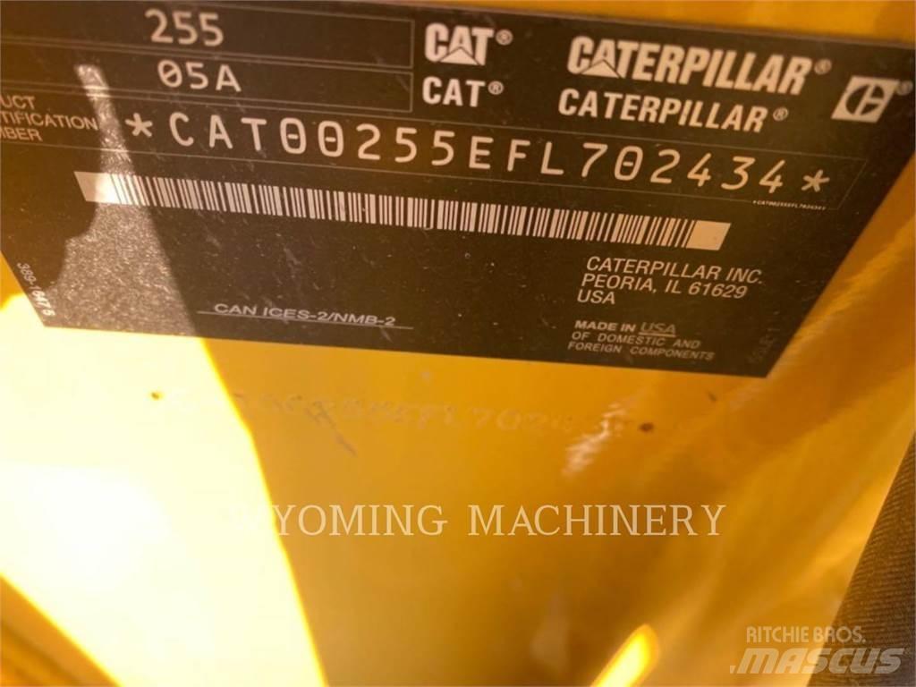 CAT 255 Minicarregadeiras