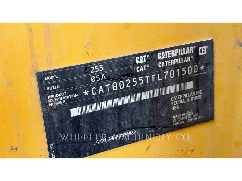 CAT 255 C3HF Carregadoras de lagartas