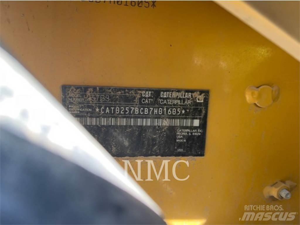 CAT 257B3 Minicarregadeiras