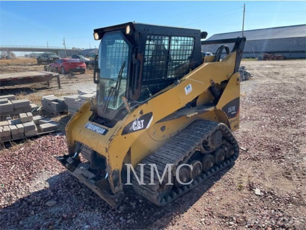CAT 257B3 Minicarregadeiras