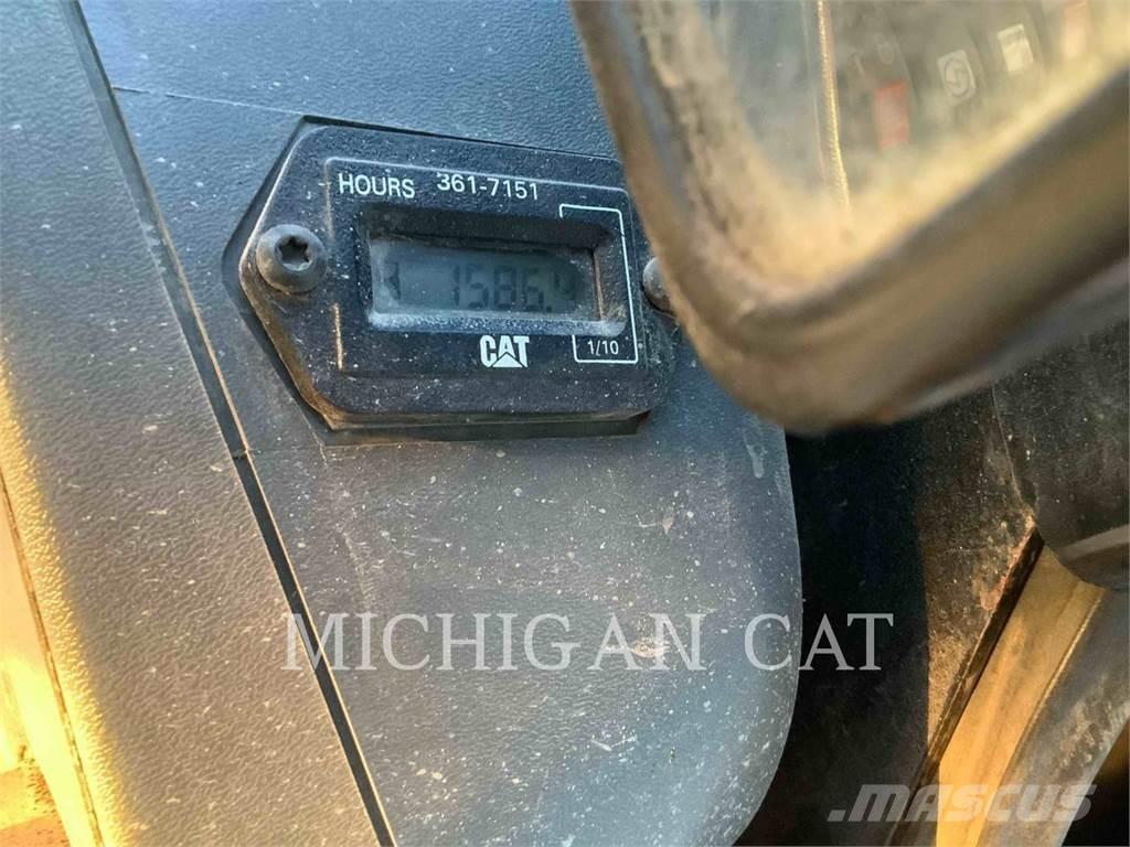CAT 259B3 A2Q Minicarregadeiras