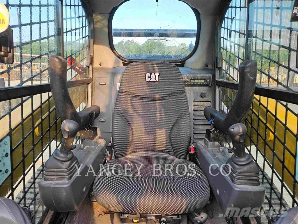CAT 259D3 HF Minicarregadeiras