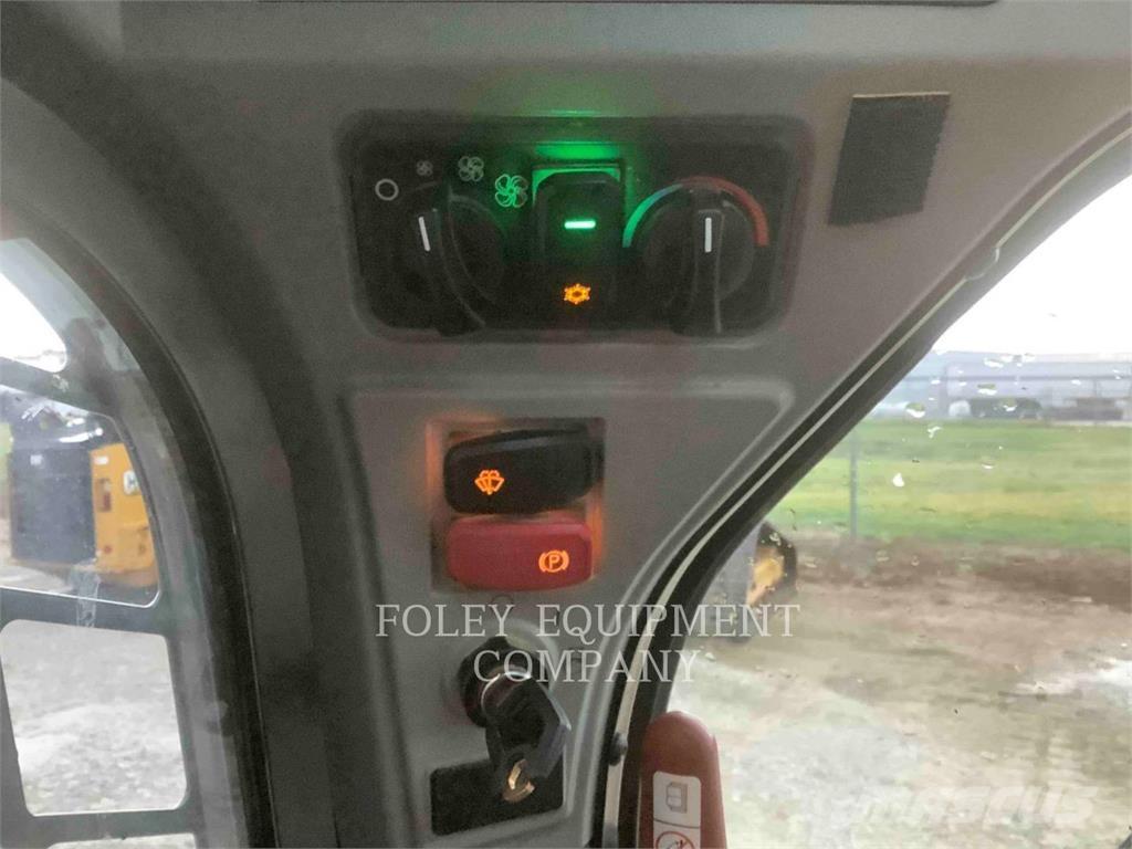 CAT 259D3STD2C Minicarregadeiras