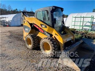 CAT 262C2 Minicarregadeiras