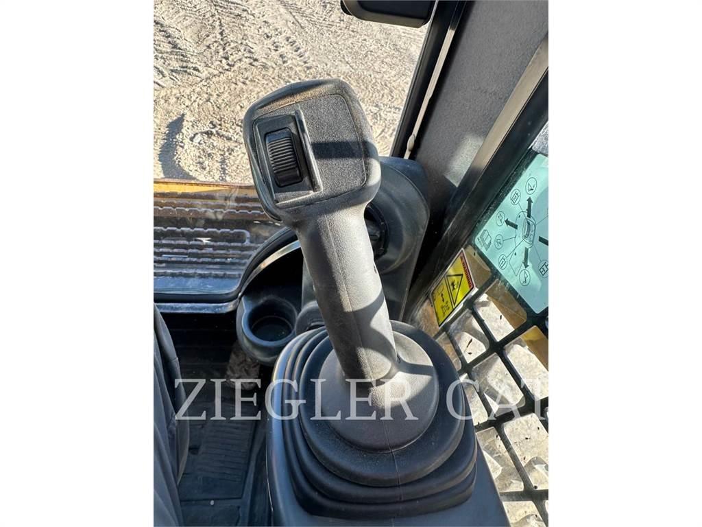 CAT 262D Minicarregadeiras