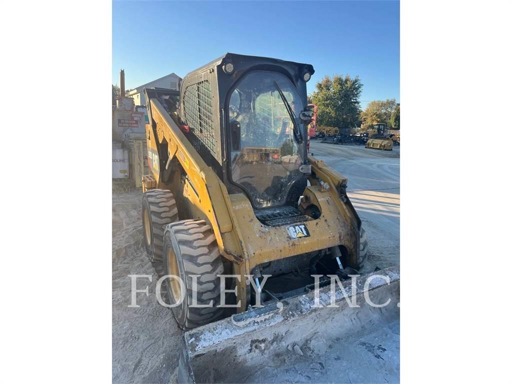 CAT 262D Minicarregadeiras