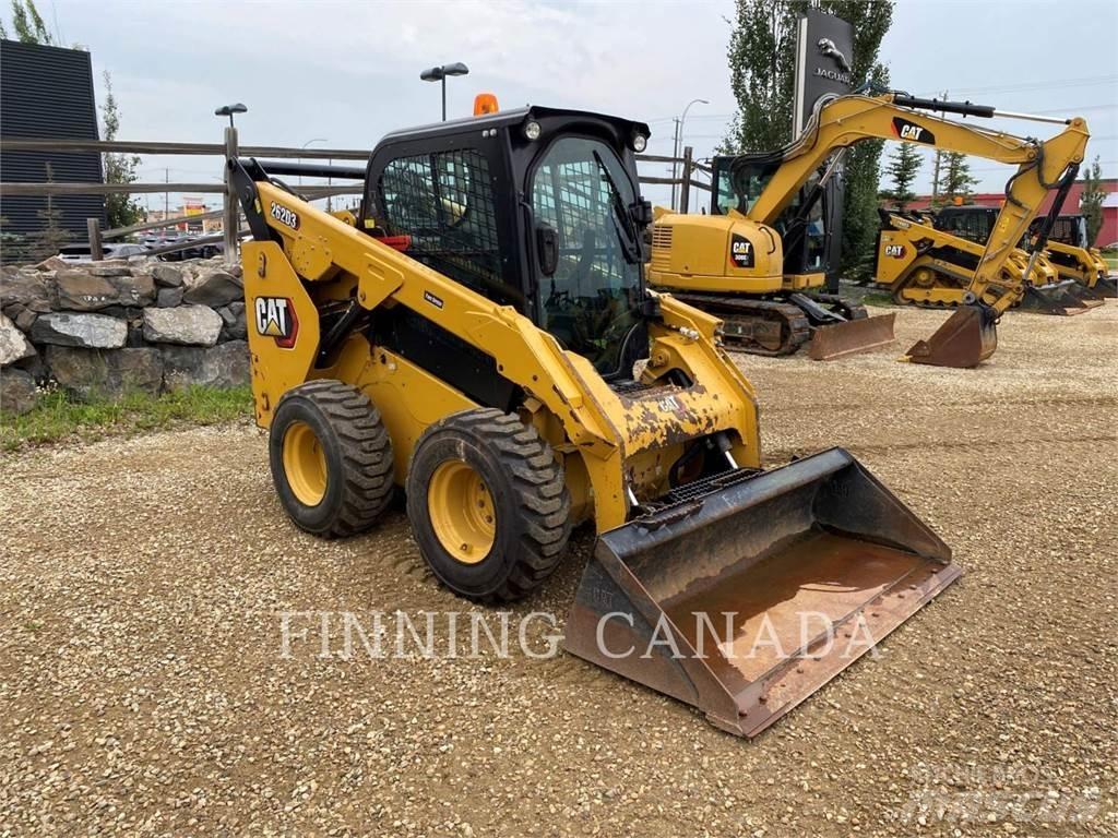 CAT 262D Minicarregadeiras