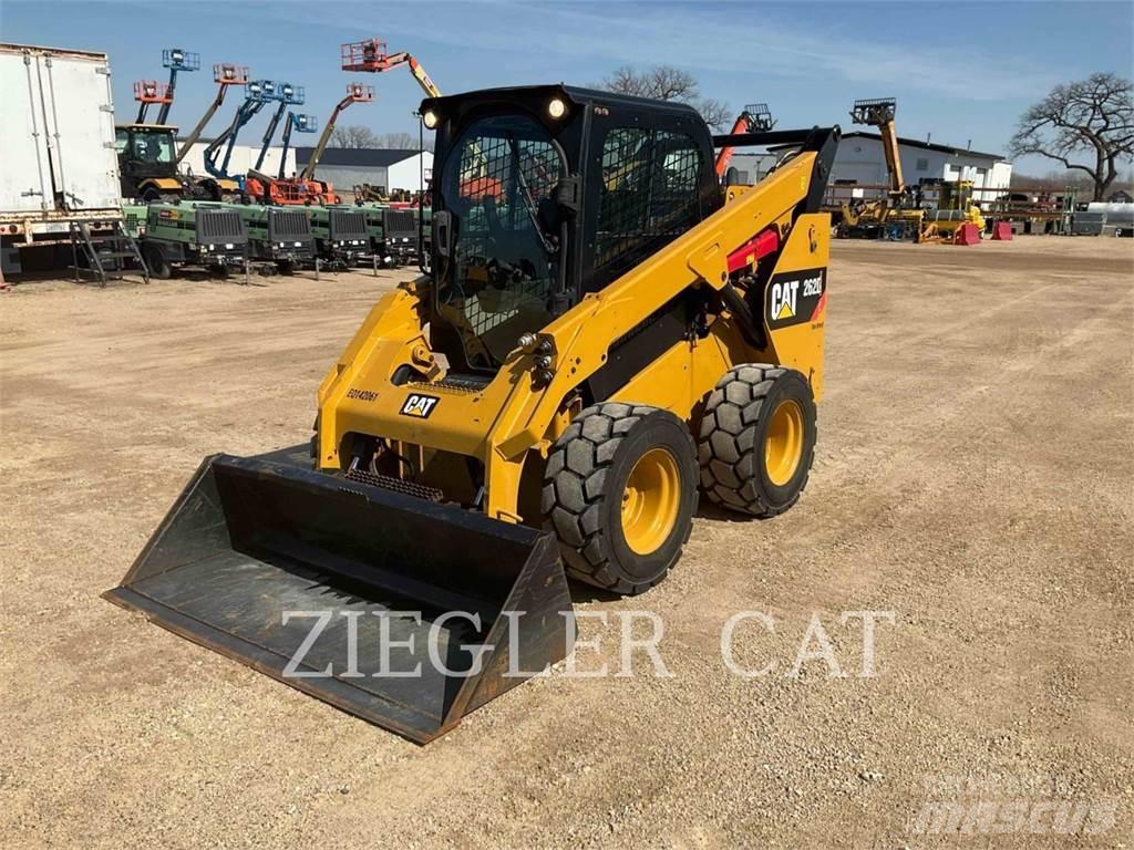 CAT 262D Minicarregadeiras