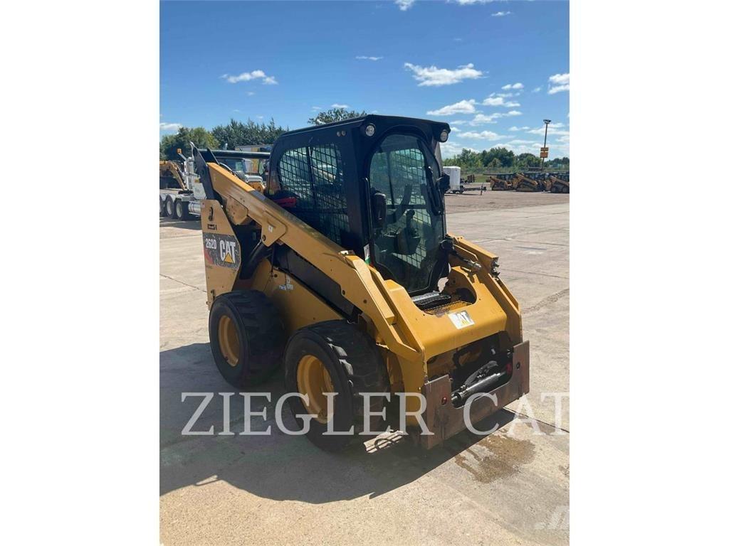 CAT 262D Minicarregadeiras