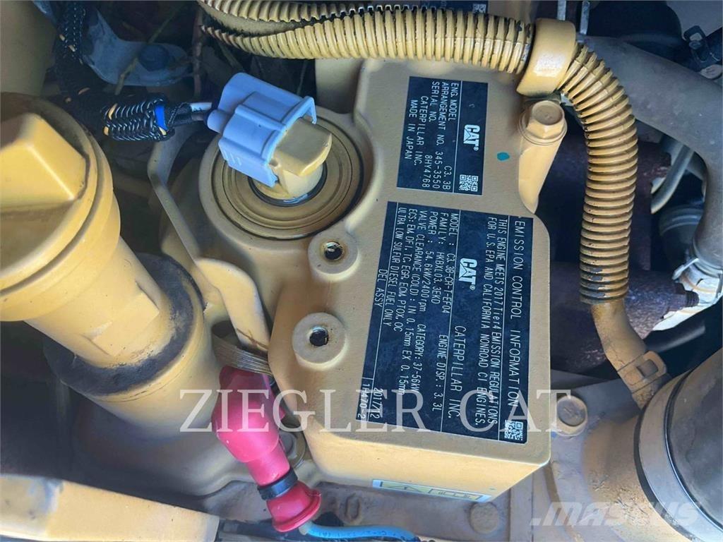 CAT 262D Minicarregadeiras