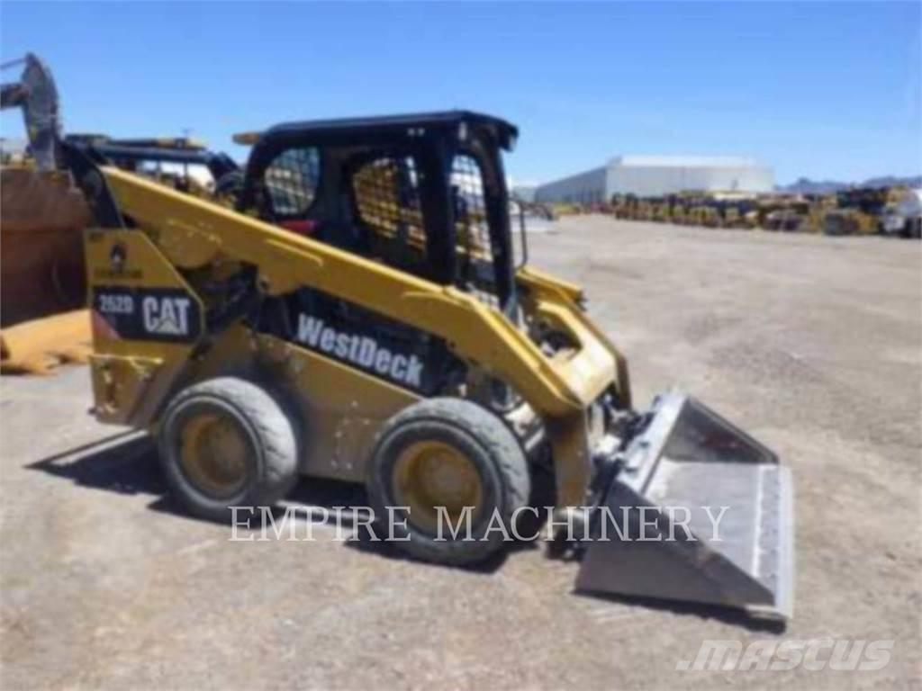 CAT 262D Minicarregadeiras