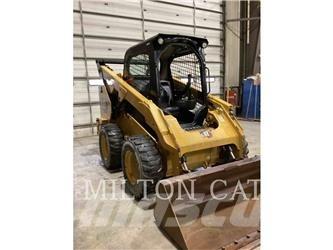 CAT 262D 3 Minicarregadeiras