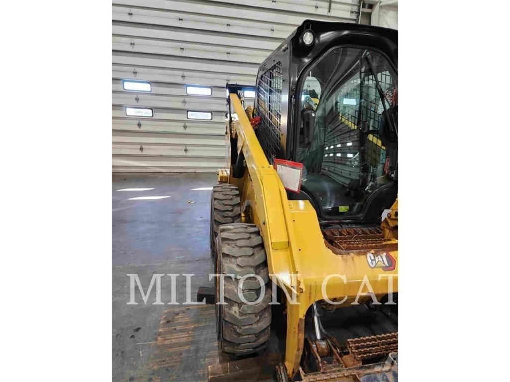 CAT 262D 3 Minicarregadeiras