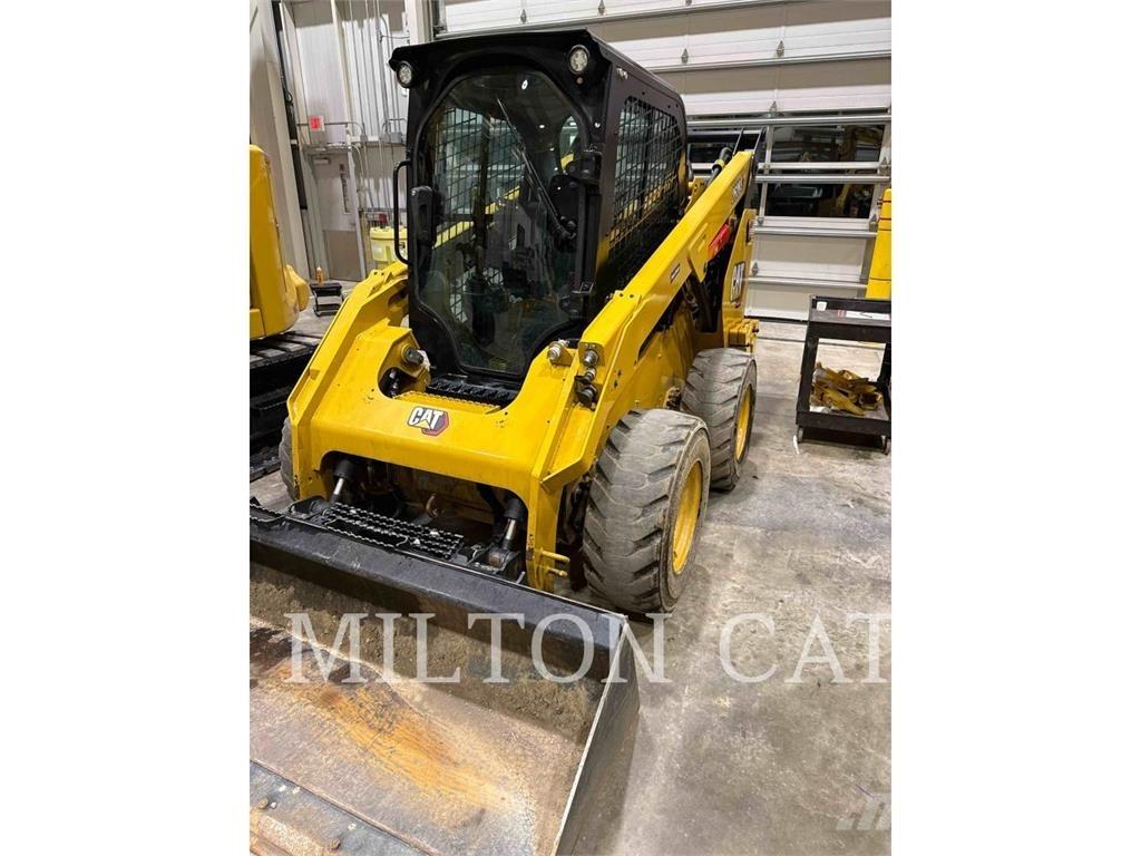 CAT 262D 3 Minicarregadeiras