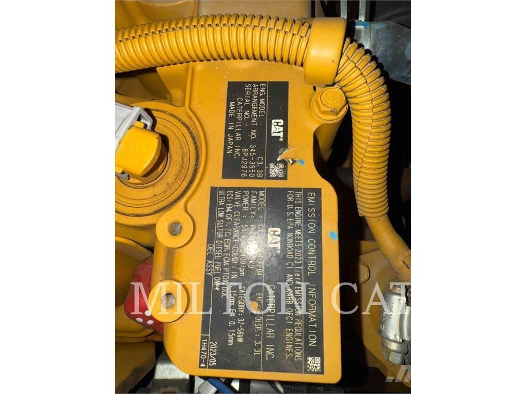 CAT 262D 3 Minicarregadeiras