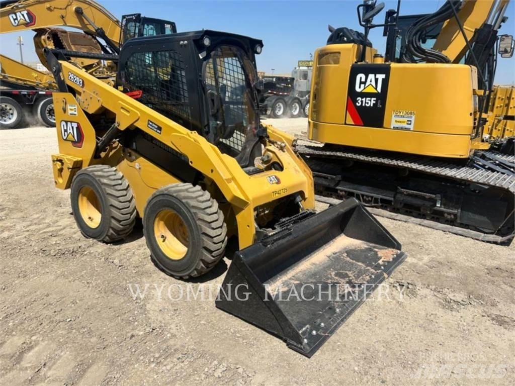 CAT 262D3 Minicarregadeiras