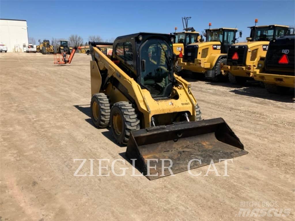 CAT 262D3 Minicarregadeiras