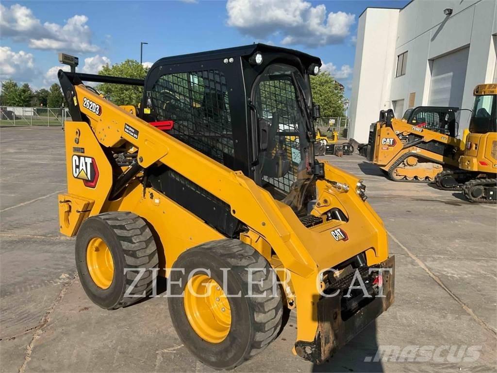 CAT 262D3 Minicarregadeiras