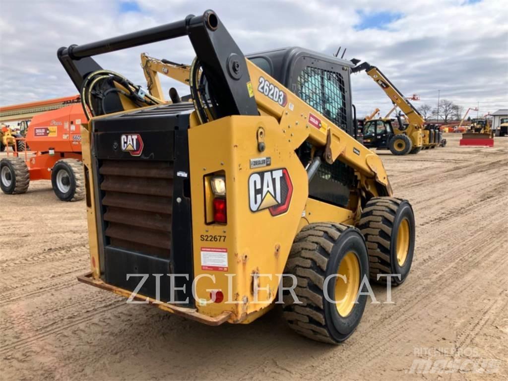 CAT 262D3 Minicarregadeiras