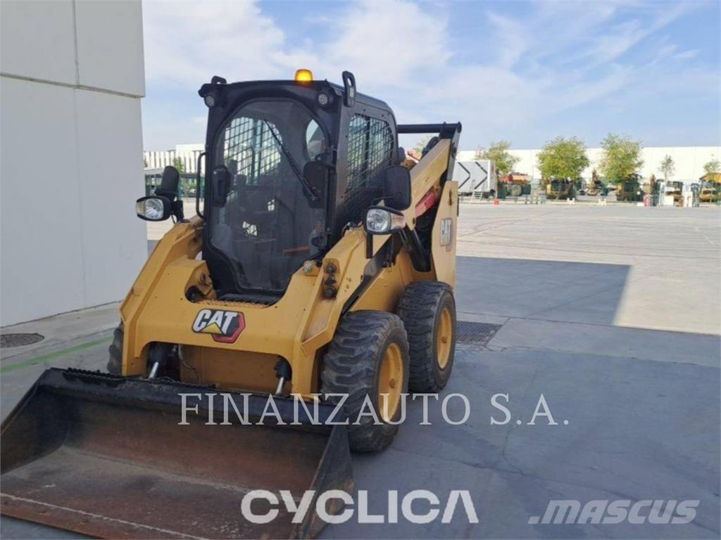 CAT 262D3 Minicarregadeiras