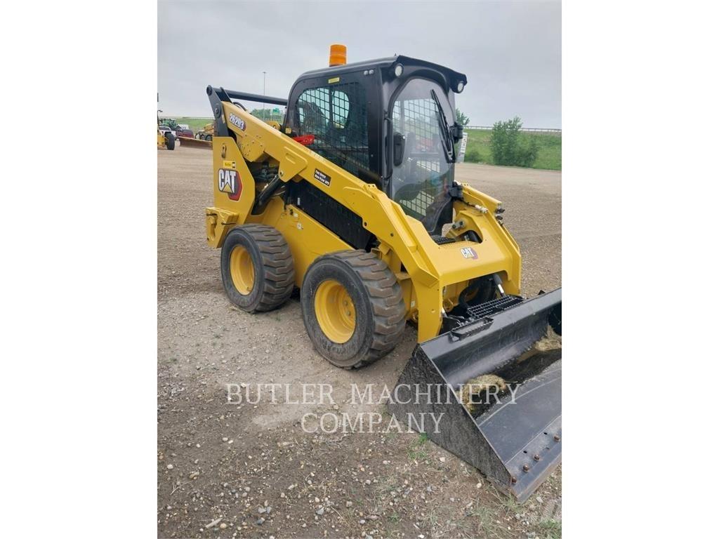 CAT 262D3 Minicarregadeiras