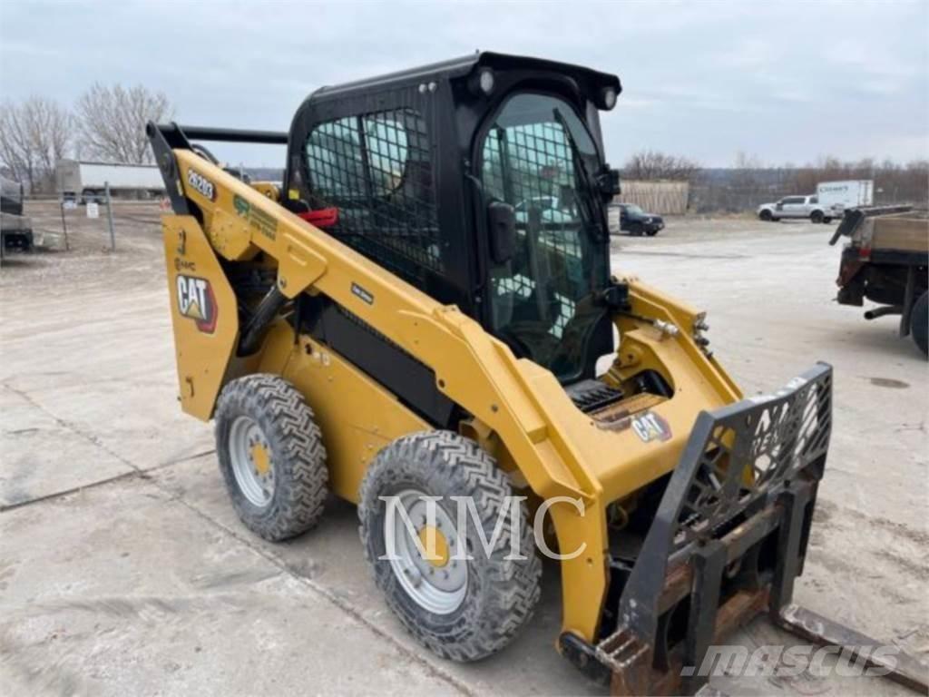 CAT 262D3 Minicarregadeiras