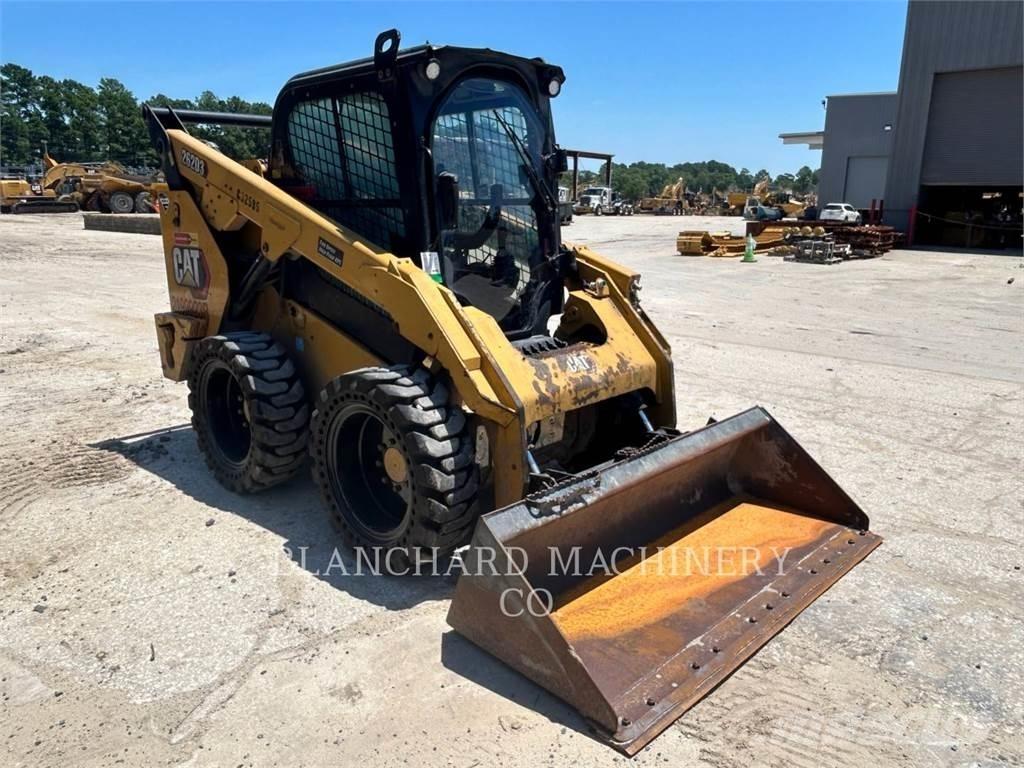 CAT 262D3 Minicarregadeiras