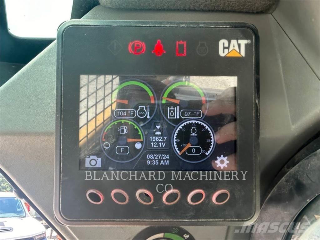 CAT 262D3 Minicarregadeiras