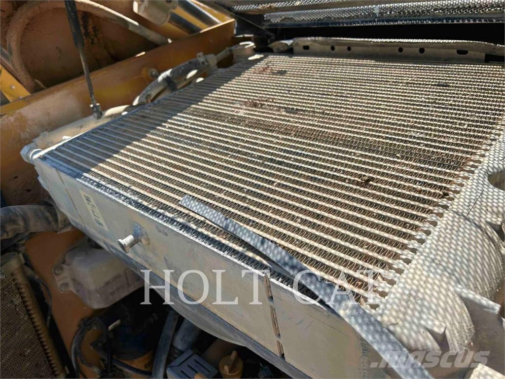 CAT 262D3 Minicarregadeiras