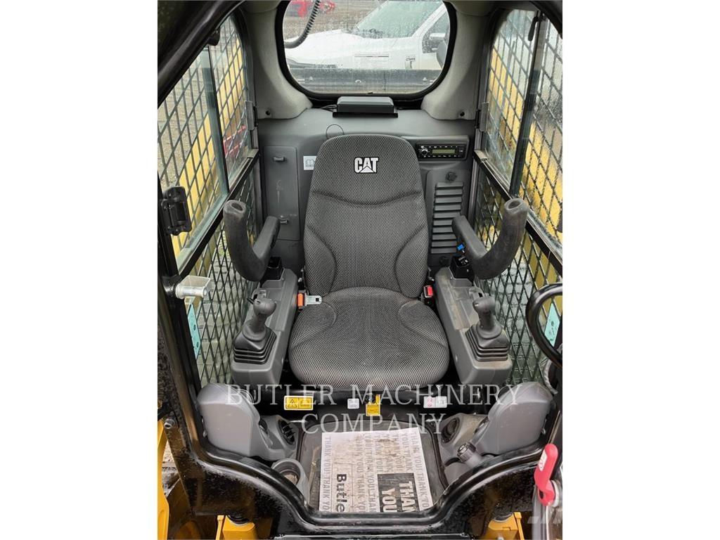 CAT 262D3 C3H2 Minicarregadeiras