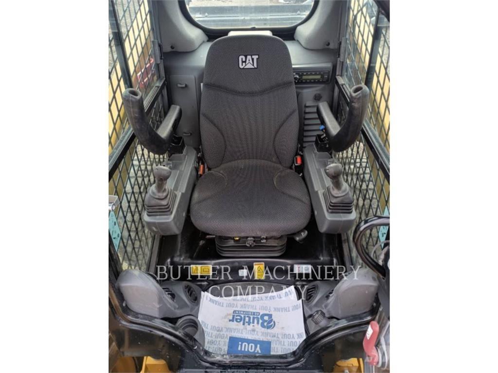 CAT 262D3 C3H3 Minicarregadeiras