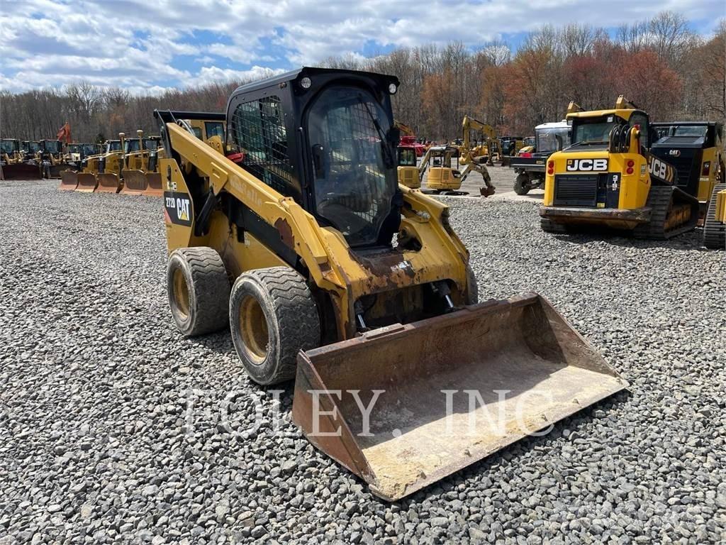 CAT 272D Minicarregadeiras