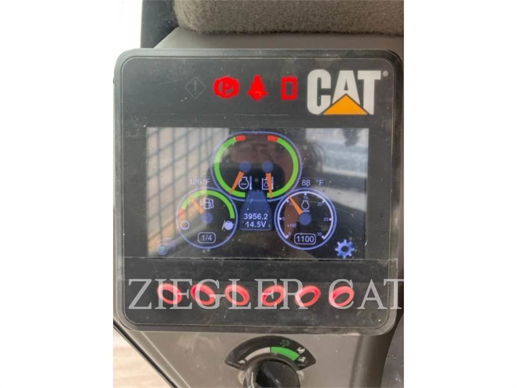 CAT 272D Minicarregadeiras