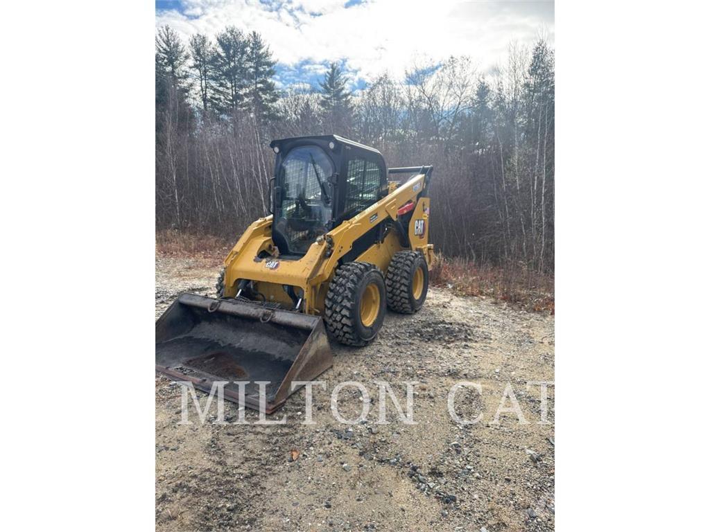 CAT 272D 3 Minicarregadeiras