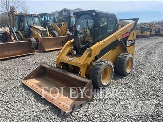CAT 272D2 Minicarregadeiras