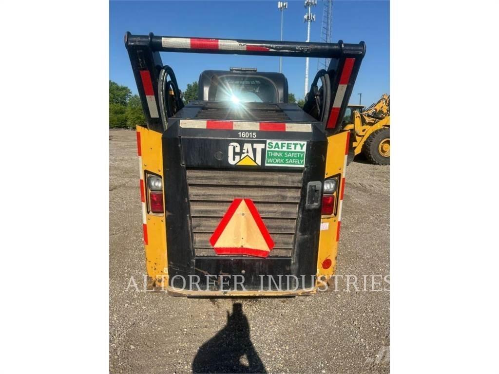 CAT 272D2 Minicarregadeiras
