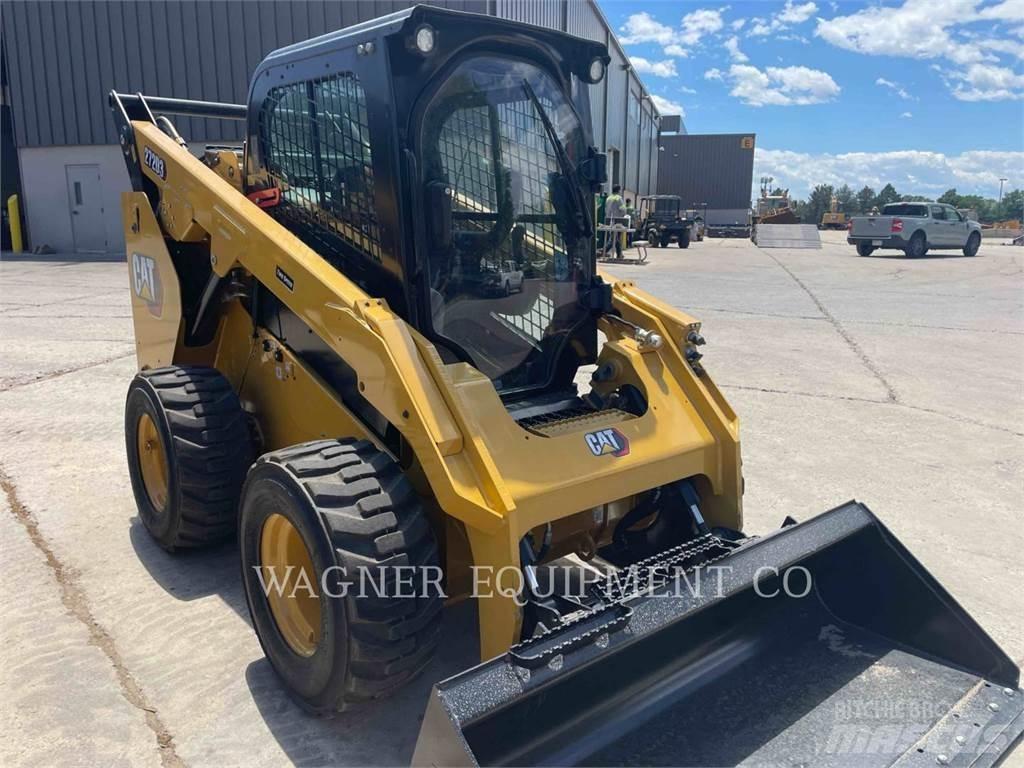 CAT 272D3 Minicarregadeiras