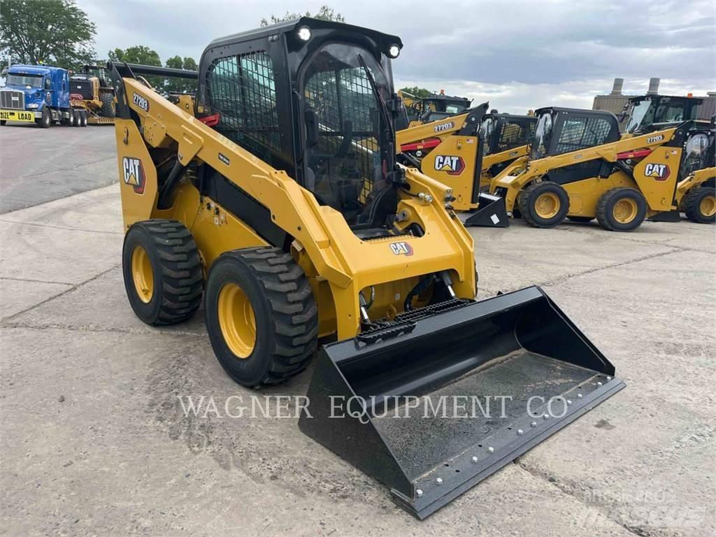 CAT 272D3 Minicarregadeiras